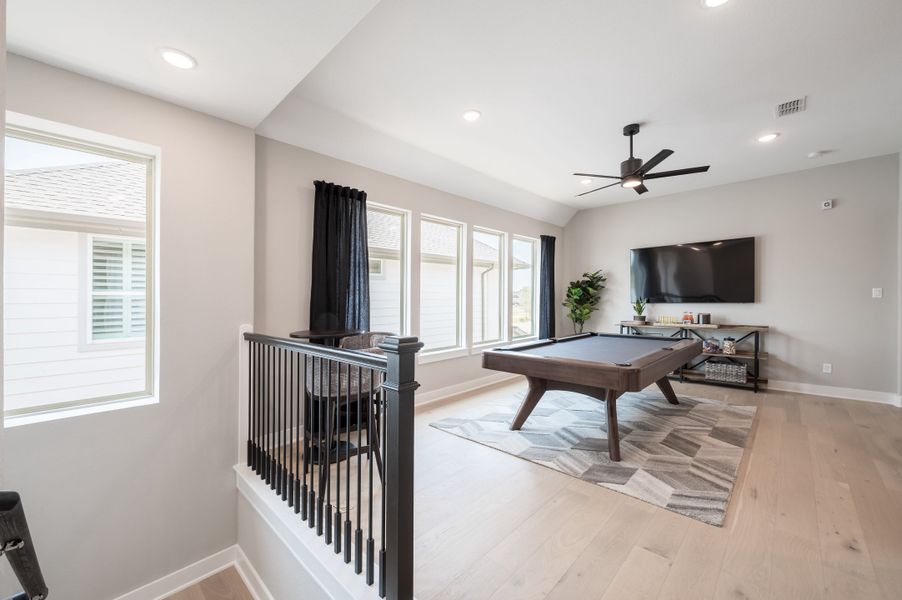 Representative furnished interior of a home built from the Fulbright by Tri Pointe Homes in Vale Collection At Evergrove, Richmond (Image 31).