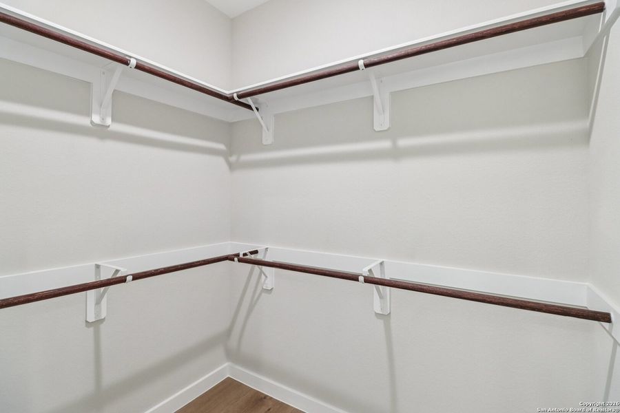 Spacious, unfurnished interior of a new home in Bonita Vista, Pleasanton (Image 18).