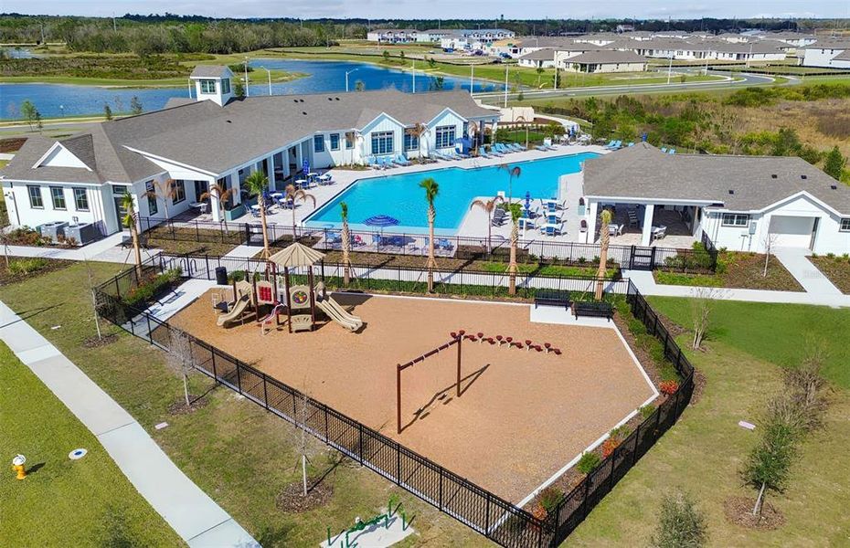 Community amenities in Hawthorne Ranch, Lakeland (Image 25).