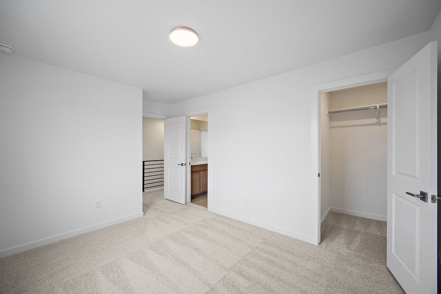 Spacious, unfurnished interior of a new home in The Commons at Victory Ridge, Colorado Springs (Image 32).