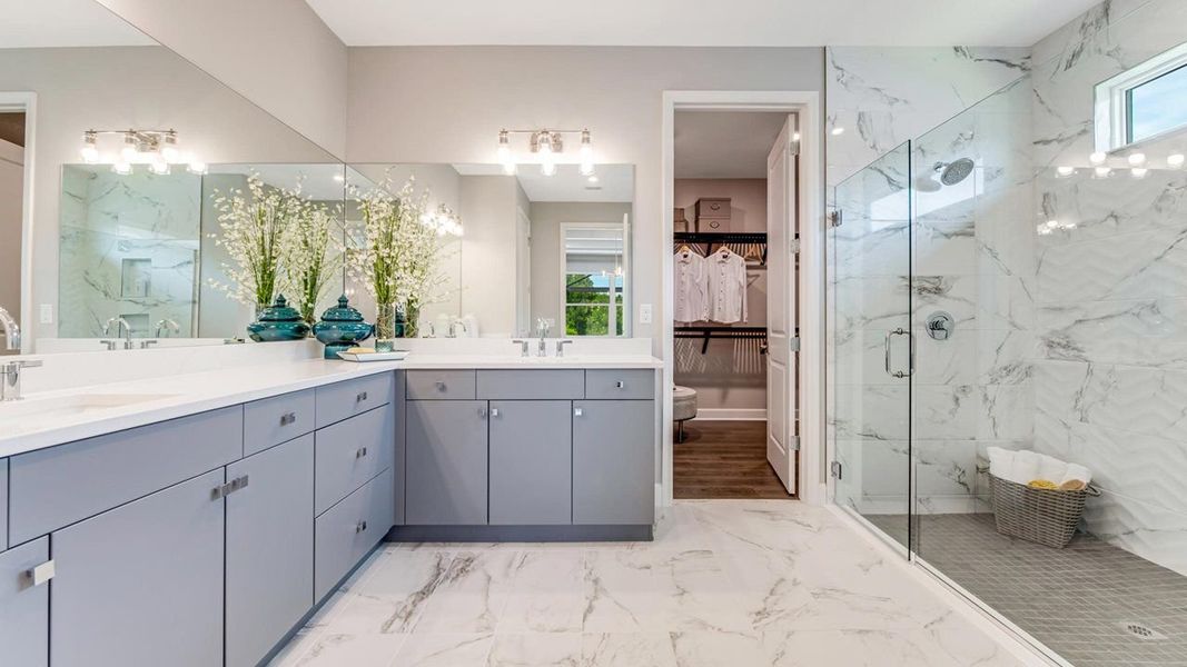 Owner's Bath - Model shown is in a sister community Owner's Bath - Model shown is in a sister community