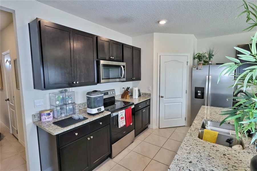 Furnished interior view inside a new home in Forest Lake, Davenport (Image 9).