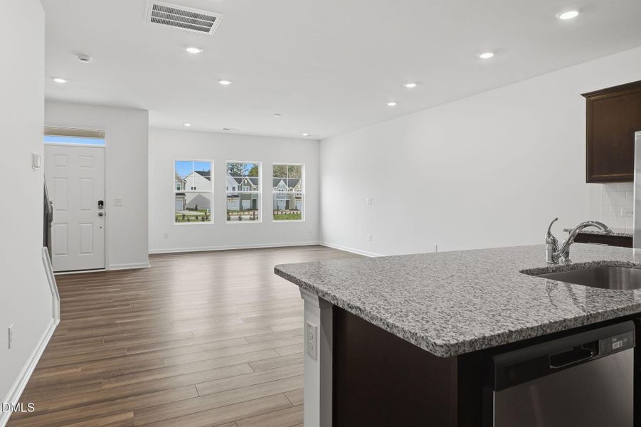 SUN_Marelli_Pic_Sutton-16