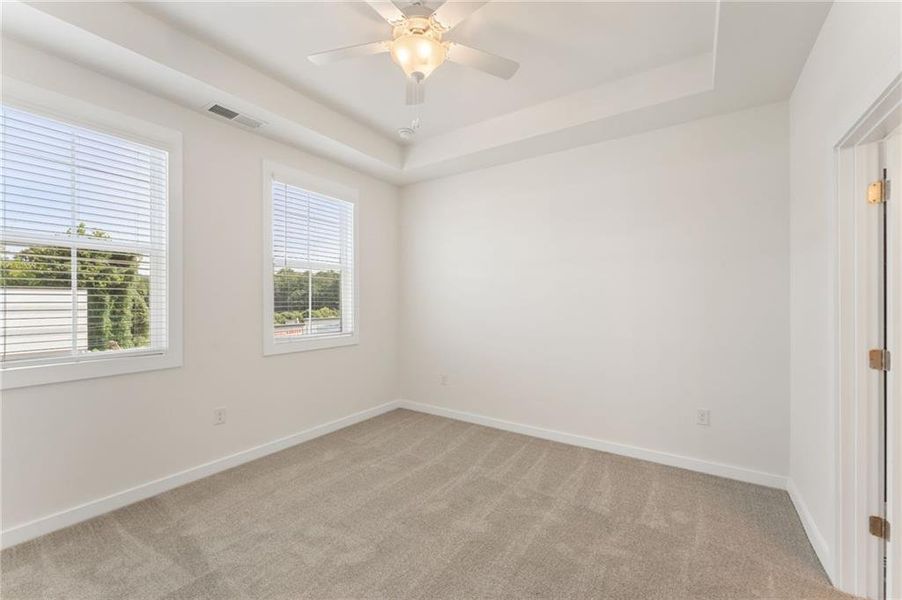 Spacious, unfurnished interior of a new home in Array, Atlanta (Image 19).