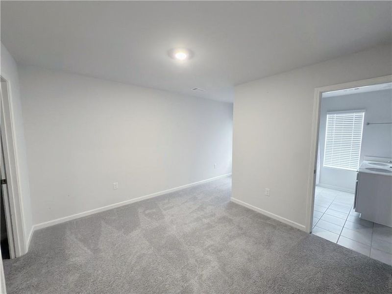 Spacious, unfurnished interior of a new home in , Buford (Image 22).
