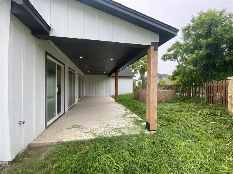Exterior details and patio area of a home in , Willow Park (Image 3).