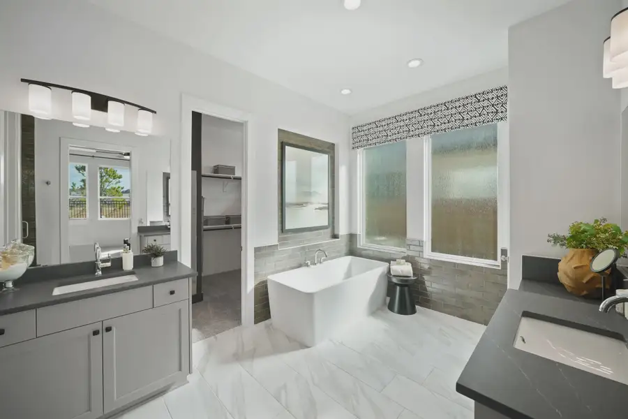 Furnished interior view inside a new home in Meridiana 50's and 60's, Manvel (Image 3).