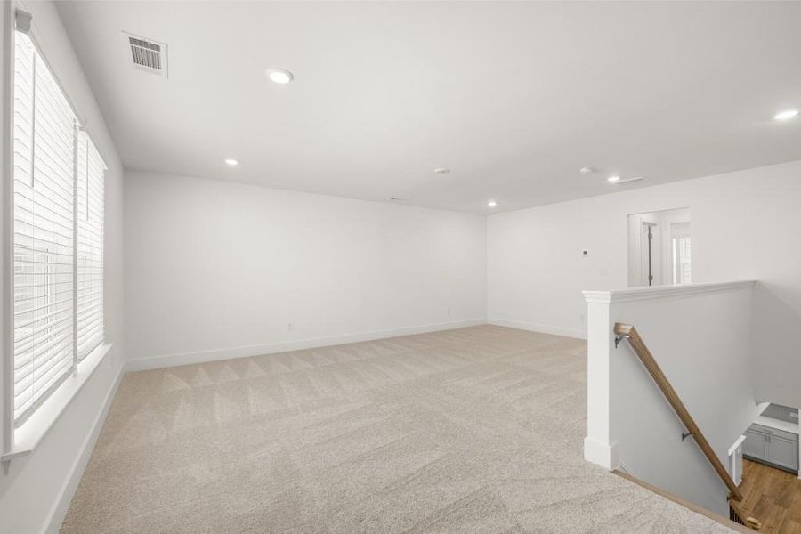 Spacious, unfurnished interior of a new home in The Court at Gainesville Township, Gainesville (Image 11).