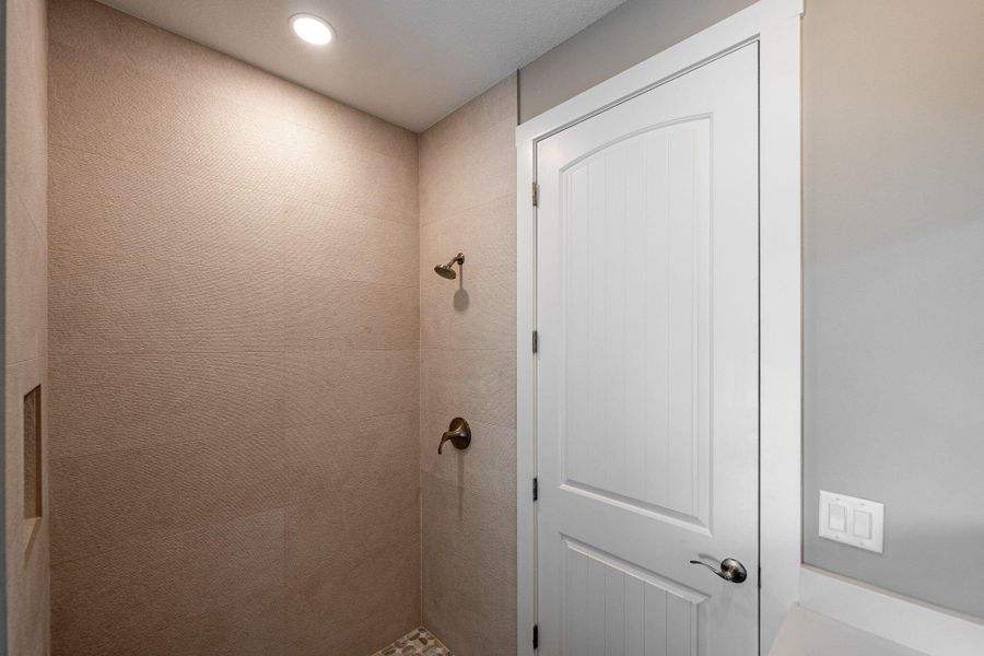 Image 37 of a home in .