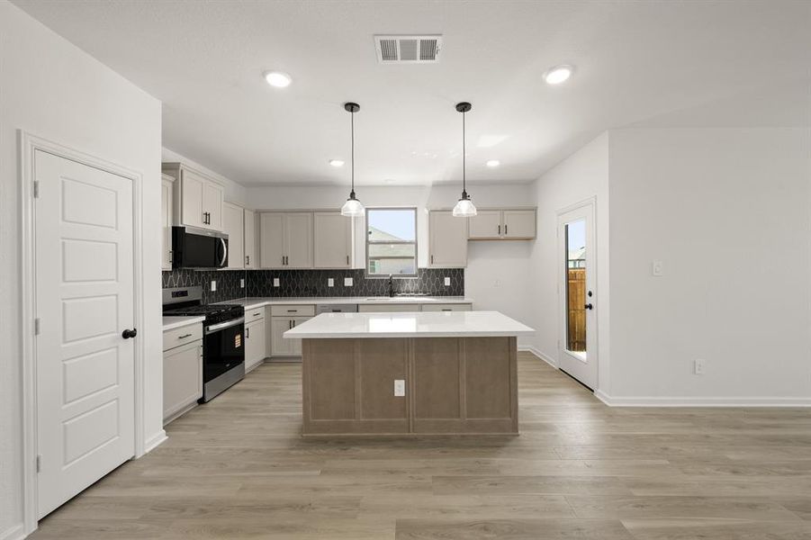 3132 Areca- Kitchen-1 3132 Areca- Kitchen-1