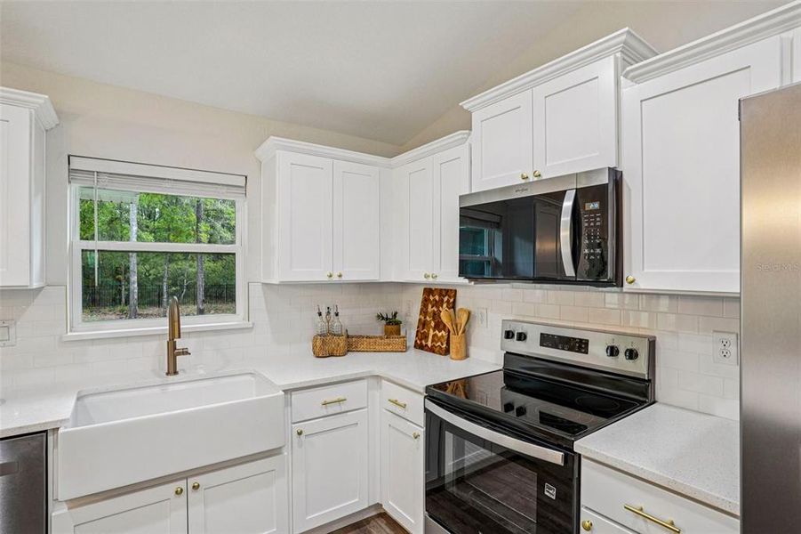 Furnished interior view inside a new home in , Citrus Springs (Image 15).