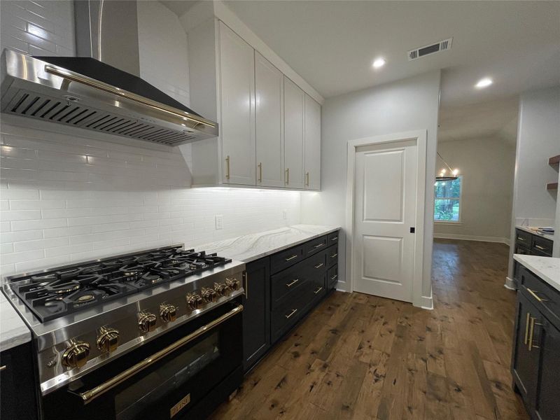 Furnished interior view inside a new home in , Willis (Image 13). Furnished interior view inside a new home in , Willis (Image 13).