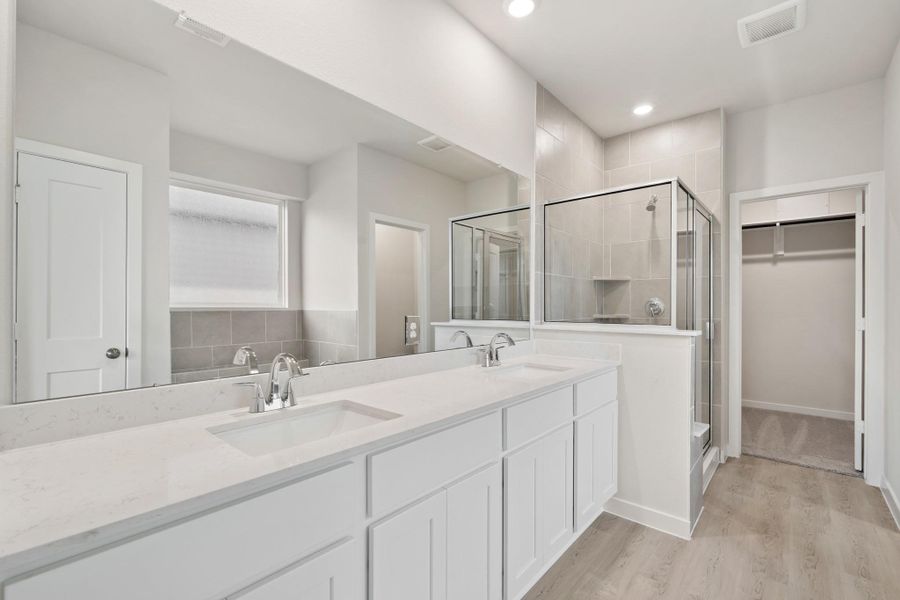 Furnished interior view inside a new home in Fulshear Lakes 45' at Fulshear Lakes, Fulshear (Image 8). Furnished interior view inside a new home in Fulshear Lakes 45' at Fulshear Lakes, Fulshear (Image 8).