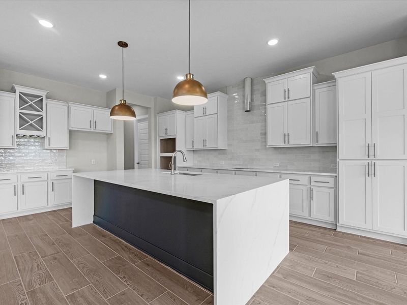 Representative image. Features, specifications, selections and colors may vary. Representative image. Features, specifications, selections and colors may vary.