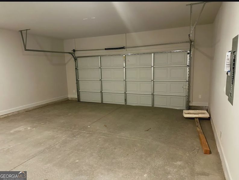 Spacious, unfurnished interior of a new home in Canterbury Villas, Carrollton (Image 22). Spacious, unfurnished interior of a new home in Canterbury Villas, Carrollton (Image 22).