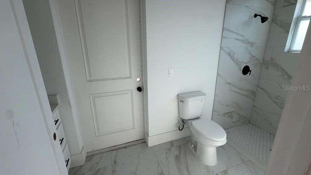 Furnished interior view inside a new home in , Port Charlotte (Image 14).