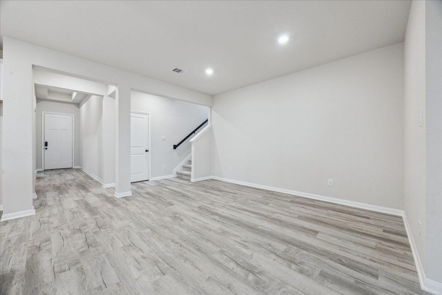 Spacious, unfurnished interior of a new home in Elyson, Katy (Image 24). Spacious, unfurnished interior of a new home in Elyson, Katy (Image 24).