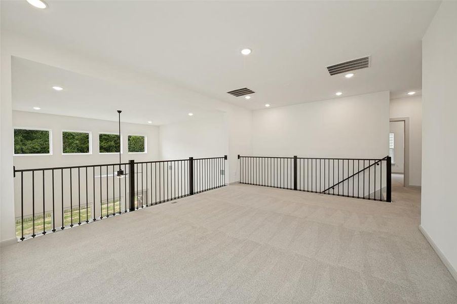 Spacious, unfurnished interior of a new home in , McKinney (Image 20).
