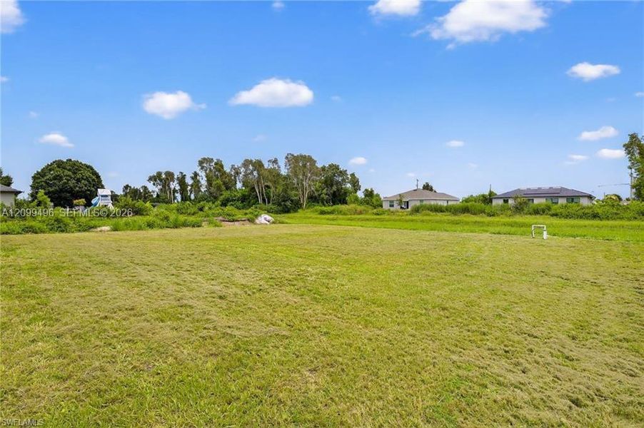 Natural landscape and outdoor views near in Lehigh Acres (Image 17). Natural landscape and outdoor views near in Lehigh Acres (Image 17).
