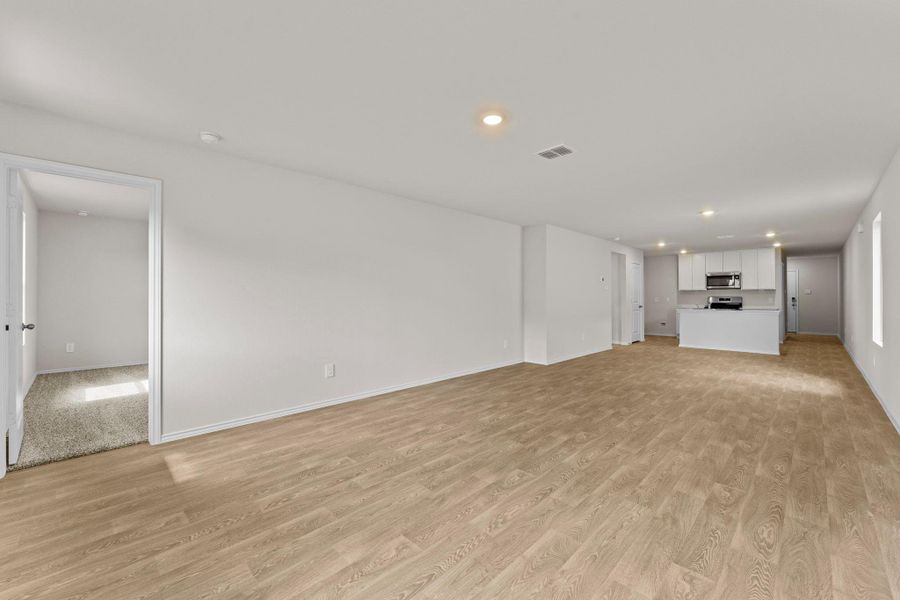 Spacious, unfurnished interior of a new home in , San Marcos (Image 20). Spacious, unfurnished interior of a new home in , San Marcos (Image 20).