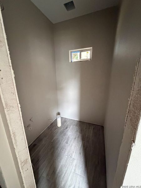 Spacious, unfurnished interior of a new home in , Eagle Pass (Image 3). Spacious, unfurnished interior of a new home in , Eagle Pass (Image 3).
