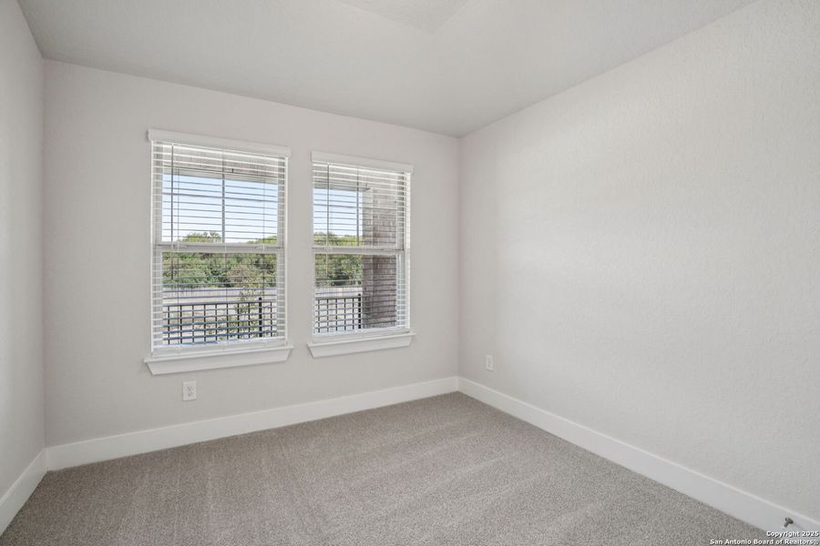Spacious, unfurnished interior of a new home in Comanche Ridge, San Antonio (Image 25). Spacious, unfurnished interior of a new home in Comanche Ridge, San Antonio (Image 25).