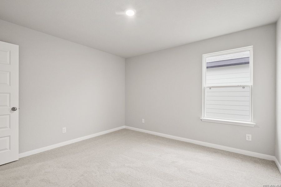 Spacious, unfurnished interior of a new home in Abbott Place, St. Hedwig (Image 22).