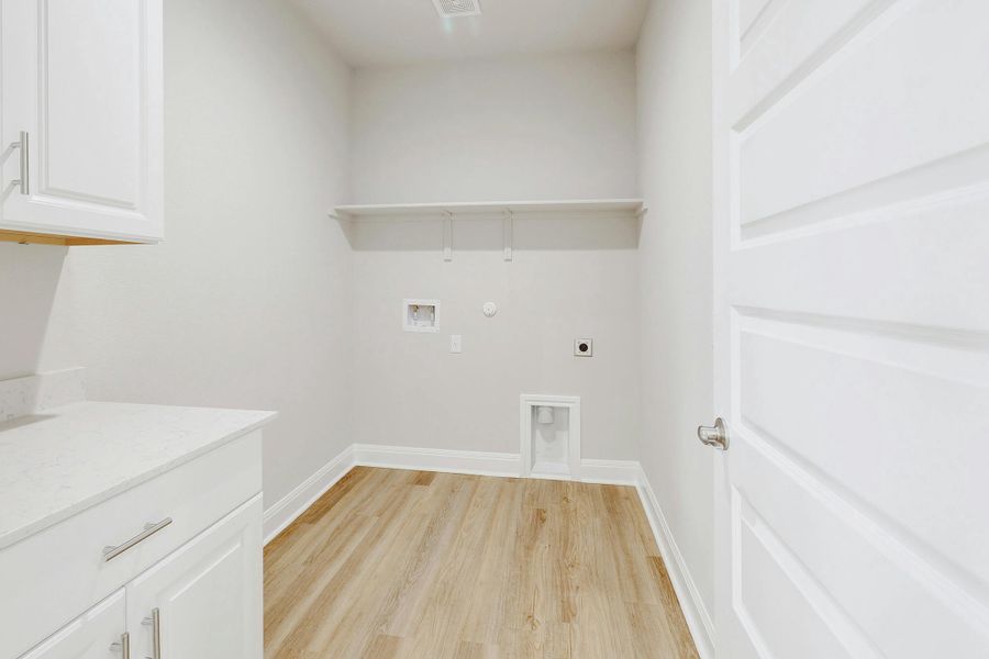 Image 47 of a home in Lago Vista.