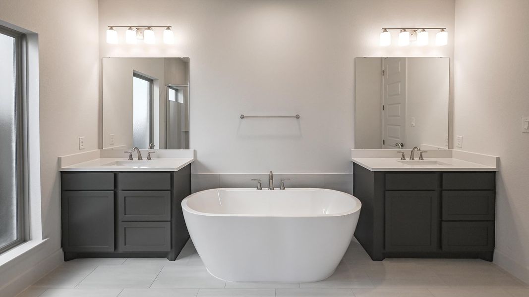 Furnished interior view inside a new home in Juniper Springs, Lockhart (Image 11).