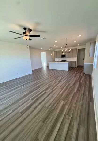 Spacious, unfurnished interior of a new home in Sage Collection – Freedom at Anthem, Kyle (Image 8).