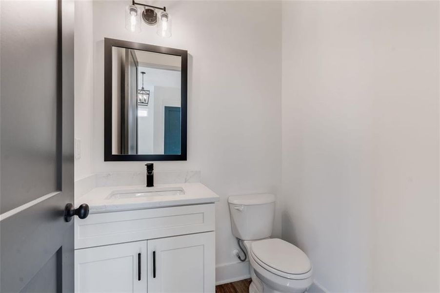 Furnished interior view inside a new home in , Dallas (Image 8).