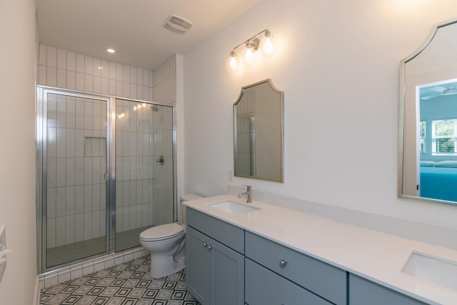 Furnished interior view inside a new home in , Edisto Island (Image 11).