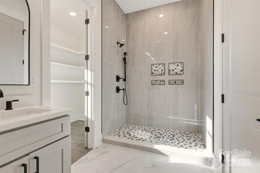 Furnished interior view inside a new home in , Monroe (Image 14).