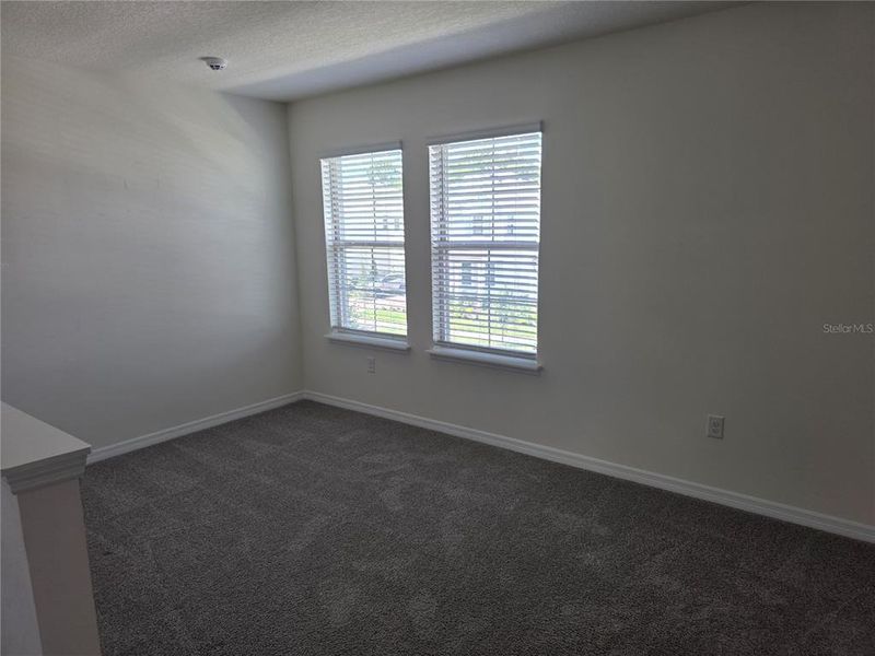 Spacious, unfurnished interior of a new home in , Winter Garden (Image 8).