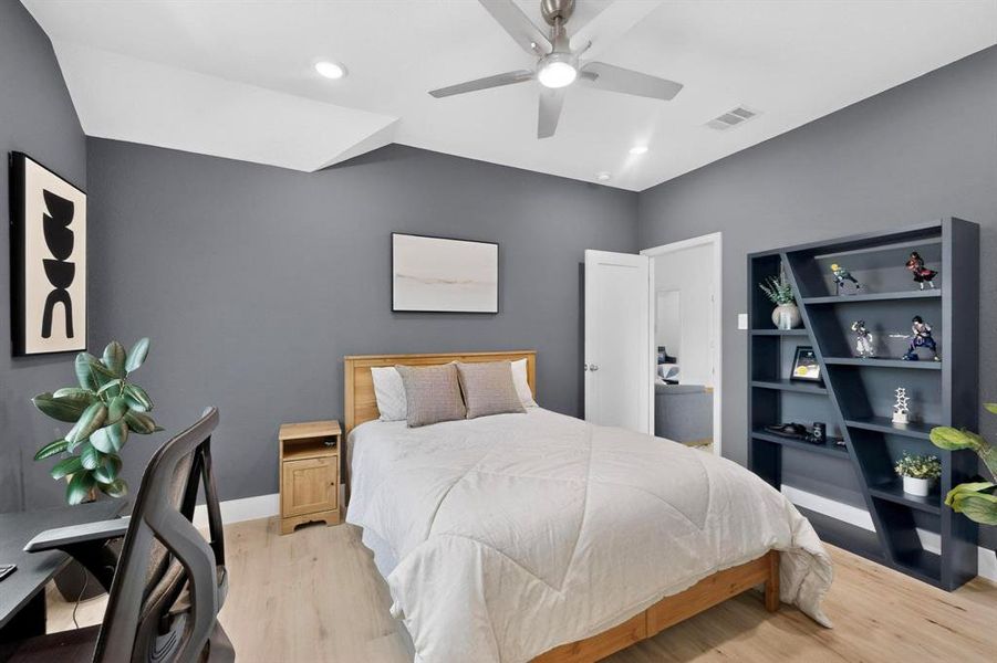 Furnished interior view inside a new home in , Celina (Image 23).