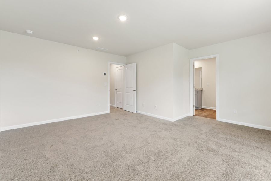 4br New Home in Palmetto, GA.  - Slide 9