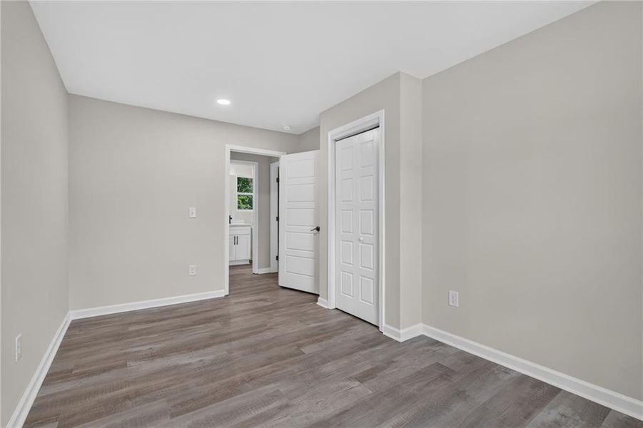 Spacious, unfurnished interior of a new home in , Jonesboro (Image 22).