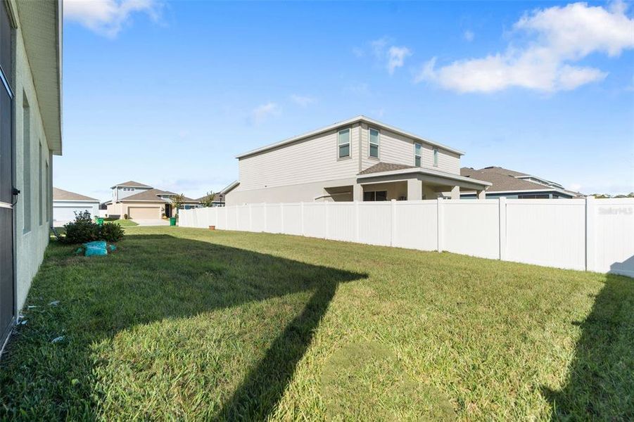 Exterior details and patio area of a home in , Wesley Chapel (Image 26).