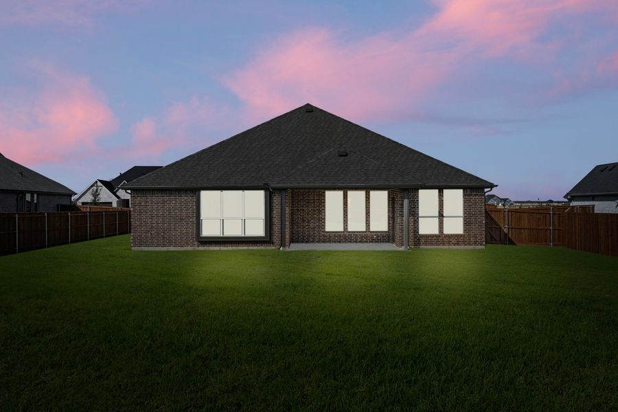 Exterior details and patio area of a home in Myrtle Creek, Waxahachie (Image 21).
