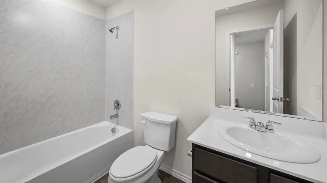 Furnished interior view inside a new home in Forestbrook Estates, Paris (Image 10).
