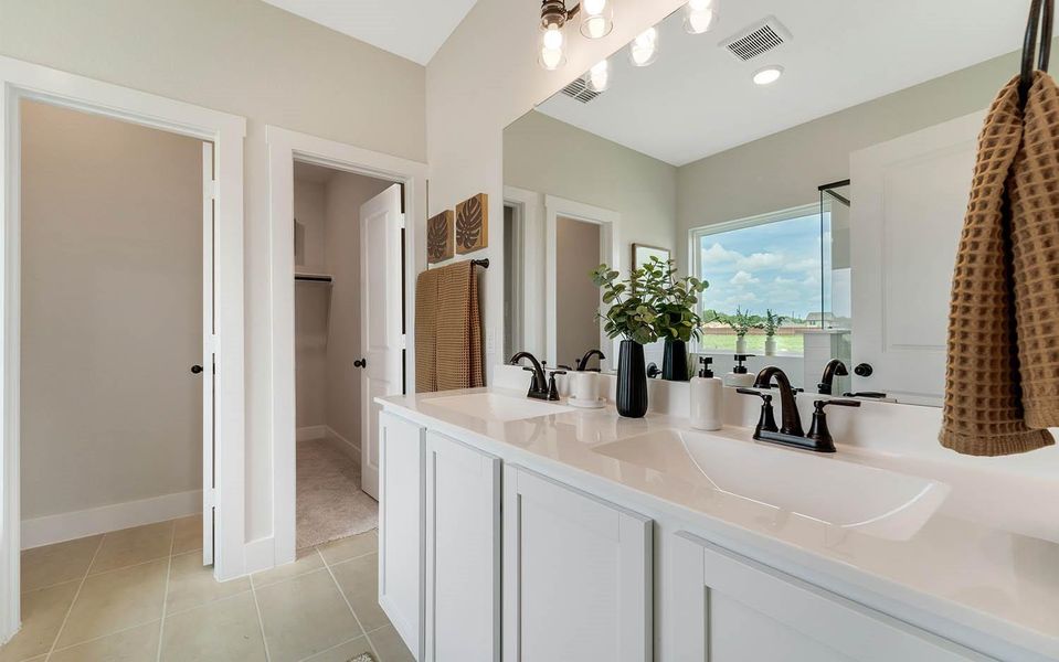 Furnished interior view inside a new home in Pecan Estates, Crosby (Image 7). Furnished interior view inside a new home in Pecan Estates, Crosby (Image 7).
