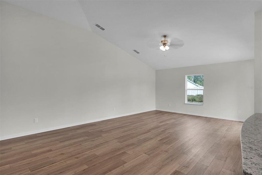 Spacious, unfurnished interior of a new home in Palm Coast, Palm Coast (Image 19).