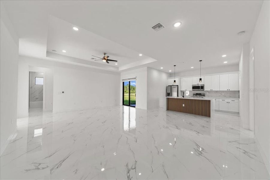 Image 21 of a home in .