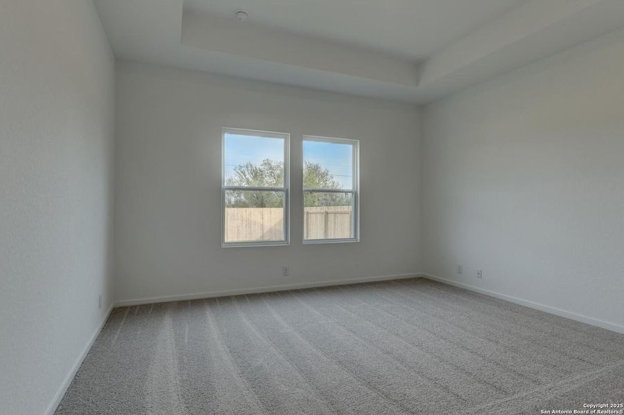 Spacious, unfurnished interior of a new home in Meadows at Hennersby Hollow 40's, San Antonio (Image 18).