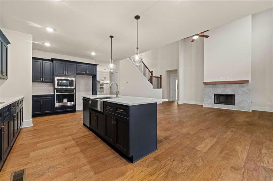 Furnished interior view inside a new home in Steeplechase, Hoschton (Image 7).