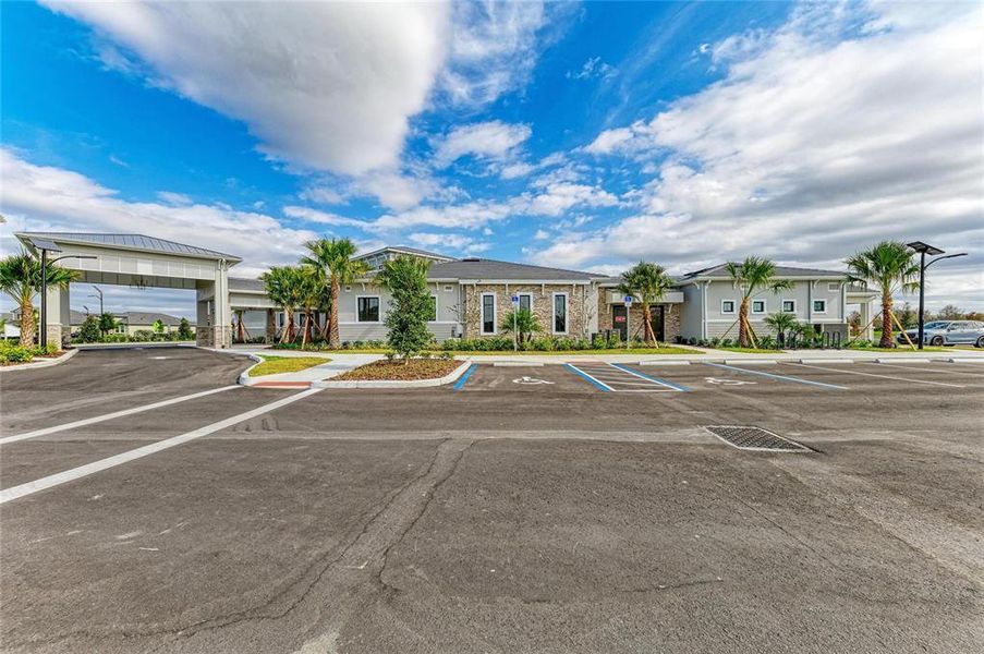 Community amenities in , Parrish (Image 66).