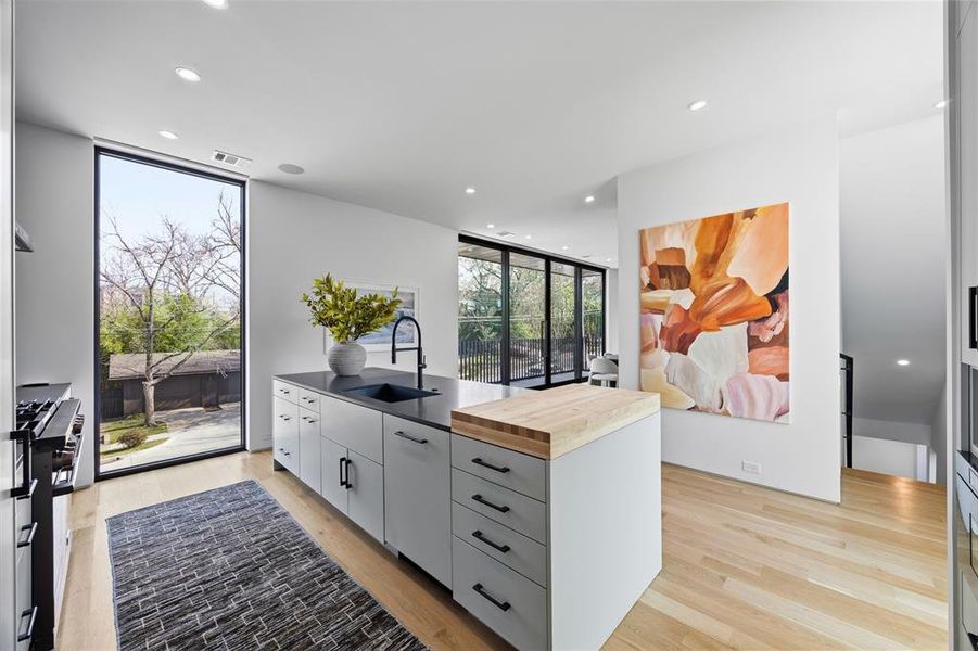 Furnished interior view inside a new home in , Dallas (Image 29).