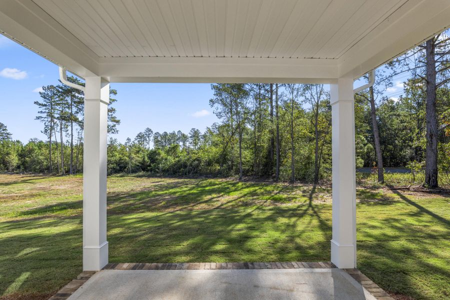 Exterior details and patio area of a home in Hancock Farms, Aiken (Image 26).