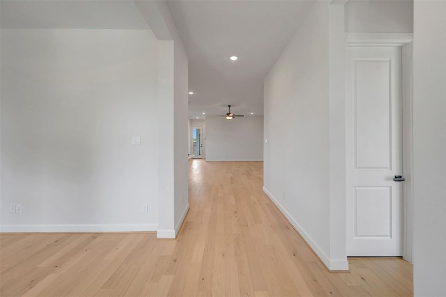 Spacious, unfurnished interior of a new home in , Richmond (Image 19).