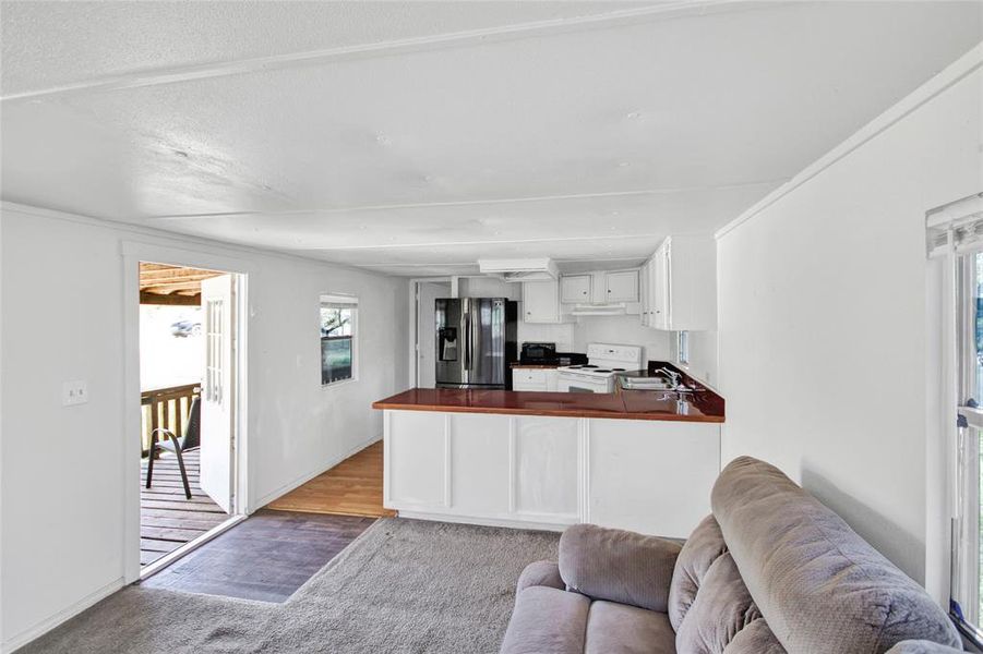 Furnished interior view inside a new home in , Weatherford (Image 5).